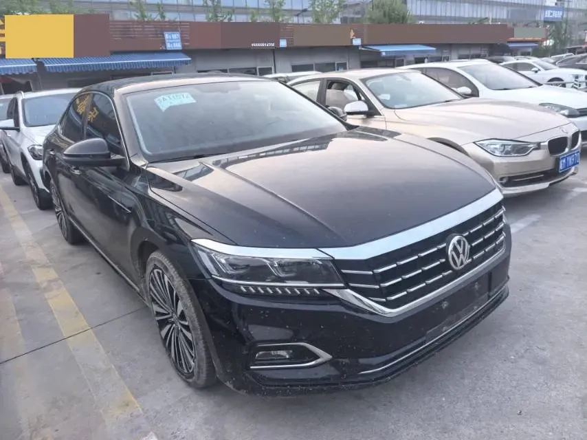 2019 Volvo V40 1.5T 152HP L4 6AT,autocango,china used car exporter,china ev exporter,chinese used car exporter,chinese used ev exporter