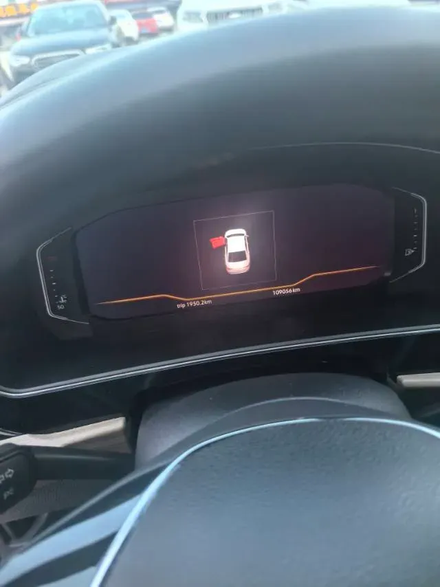 2019 Volvo V40 1.5T 152HP L4 6AT,autocango,china used car exporter,china ev exporter,chinese used car exporter,chinese used ev exporter