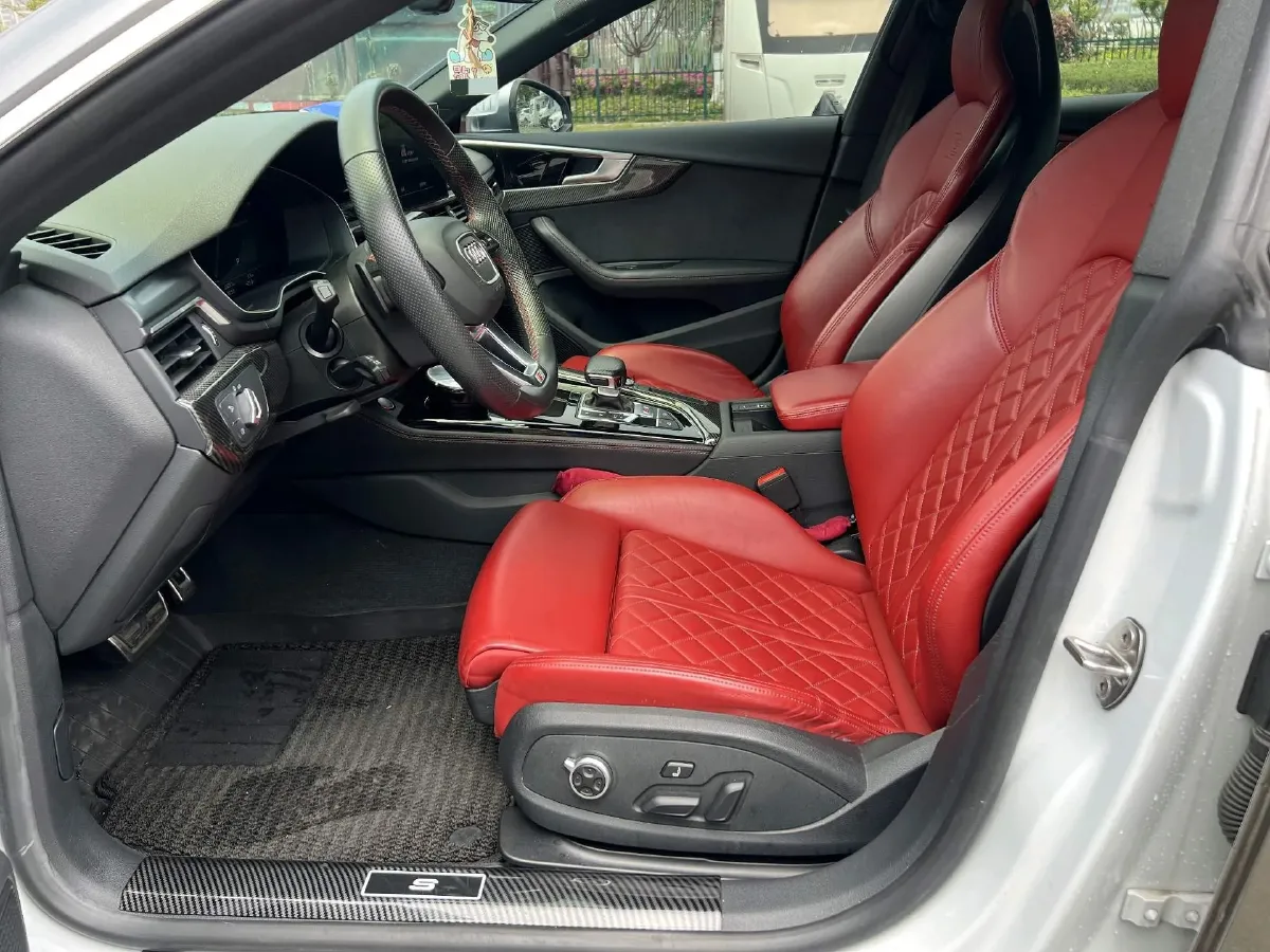 2023 Audi S5 3.0T 354HP V6 8AT,autocango,china used car exporter,china ev exporter,chinese used car exporter,chinese used ev exporter