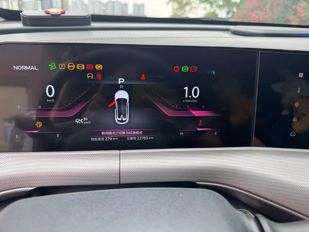 2020 ChangAn UNI-T 1.5T 180HP L4 7DCT,autocango,china used car exporter,china ev exporter,chinese used car exporter,chinese used ev exporter