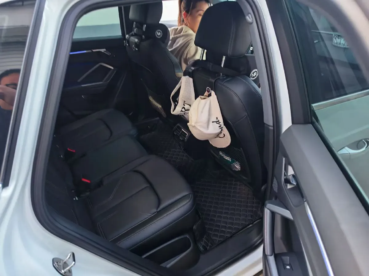 2024 Audi Q3 1.5T 160HP L4 7DCT,autocango,china used car exporter,china ev exporter,chinese used car exporter,chinese used ev exporter