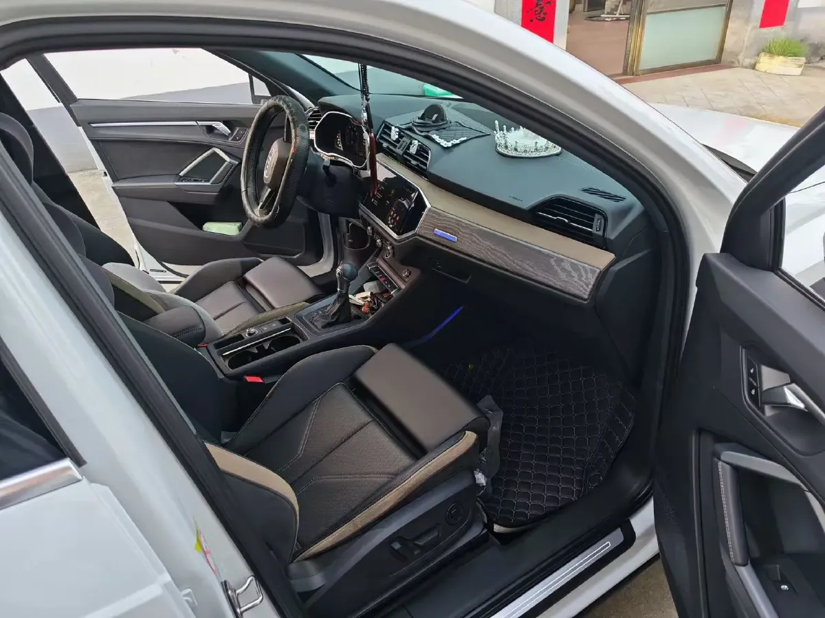 2024 Audi Q3 1.5T 160HP L4 7DCT,autocango,china used car exporter,china ev exporter,chinese used car exporter,chinese used ev exporter