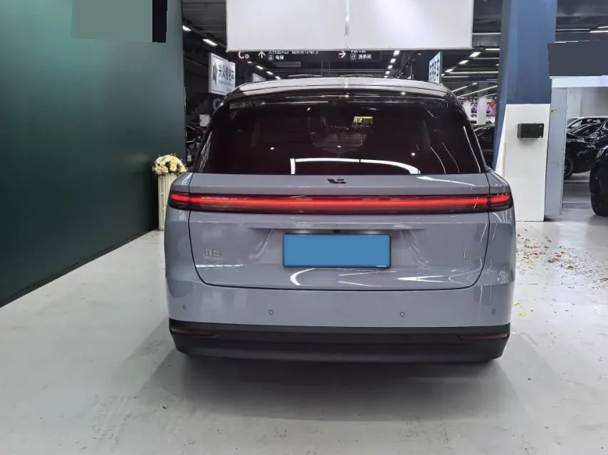 2025 Li i8 BEV,autocango,china used car exporter,china ev exporter,chinese used car exporter,chinese used ev exporter