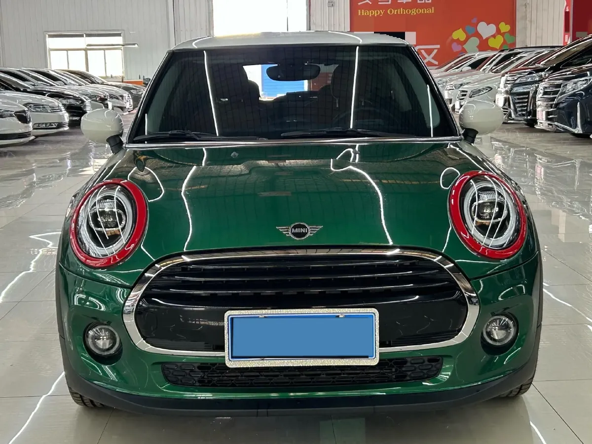2021 MINI MINI 1.5T 136HP L3 7DCT,autocango,china used car exporter,china ev exporter,chinese used car exporter,chinese used ev exporter