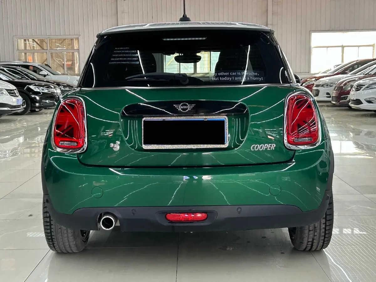 2021 MINI MINI 1.5T 136HP L3 7DCT,autocango,china used car exporter,china ev exporter,chinese used car exporter,chinese used ev exporter