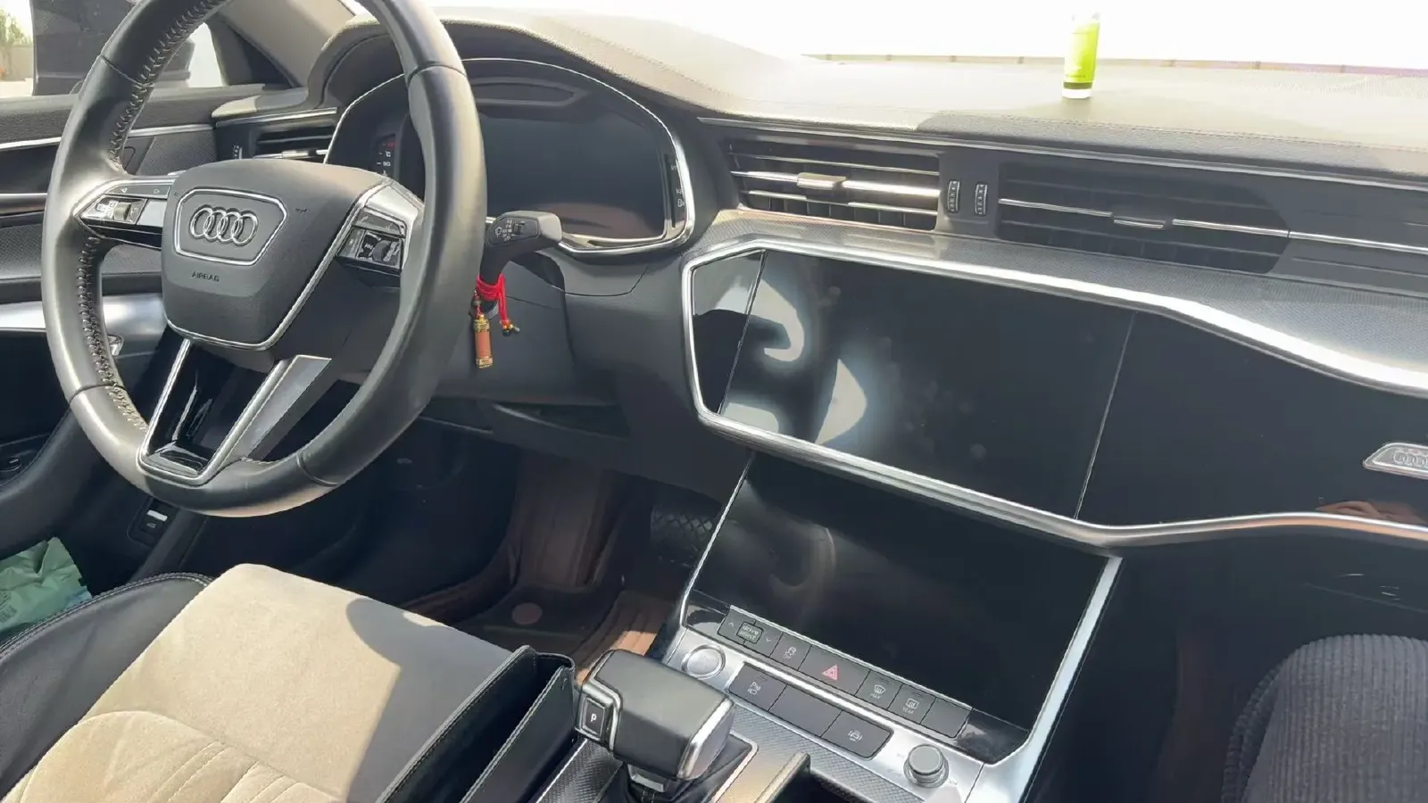 2019 Mercedes-Benz E Class 1.5T 184HP L4 9AT,autocango,china used car exporter,china ev exporter,chinese used car exporter,chinese used ev exporter