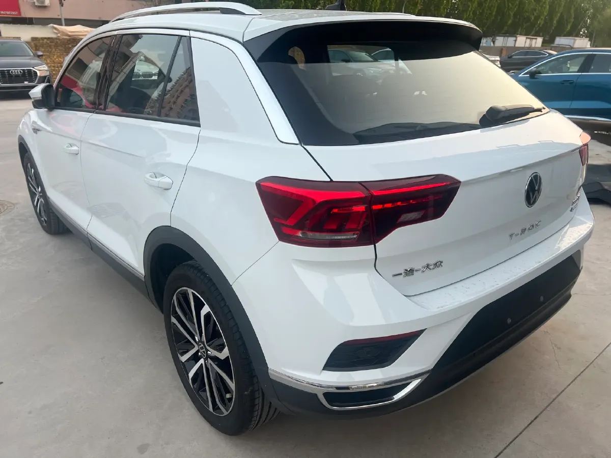2022 Volkswagen T-Roc 1.4T 150HP L4 7DCT,autocango,china used car exporter,china ev exporter,chinese used car exporter,chinese used ev exporter