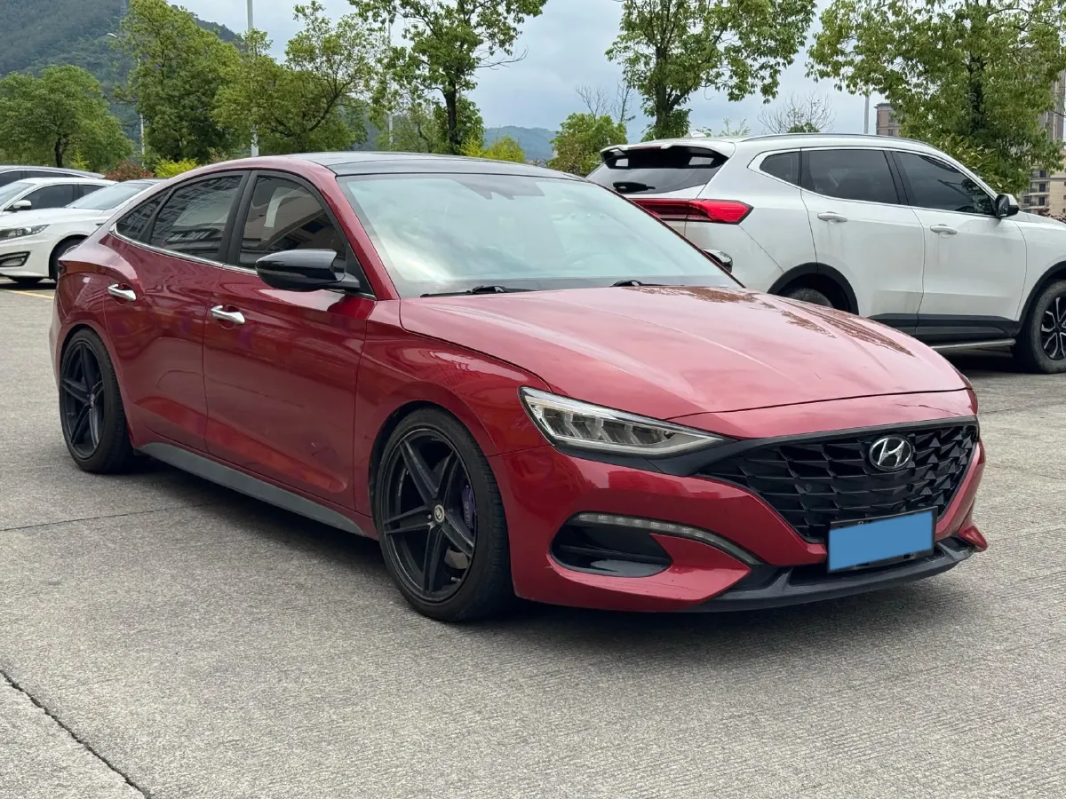2019 Hyundai La Festa 1.6T 204HP L4 7DCT,autocango,china used car exporter,china ev exporter,chinese used car exporter,chinese used ev exporter