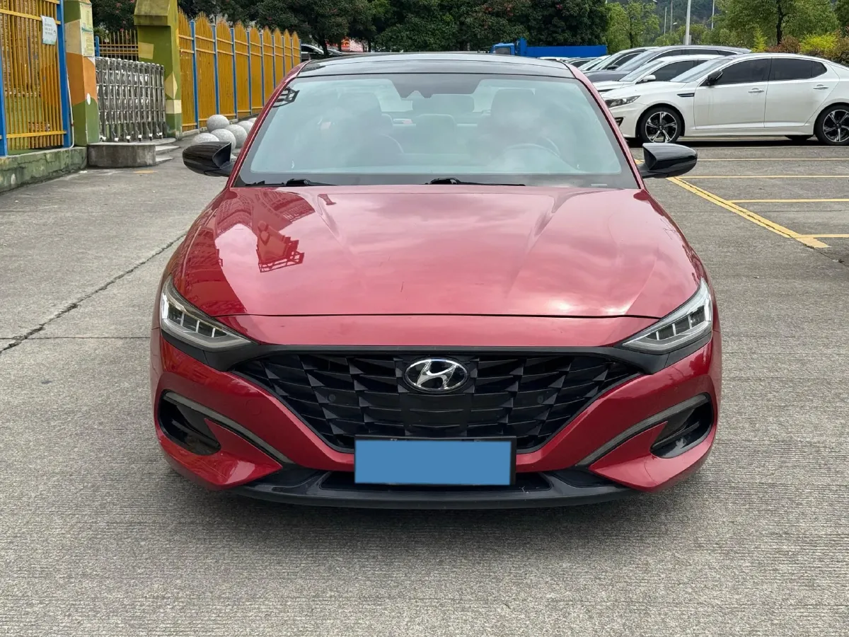 2019 Hyundai La Festa 1.6T 204HP L4 7DCT,autocango,china used car exporter,china ev exporter,chinese used car exporter,chinese used ev exporter