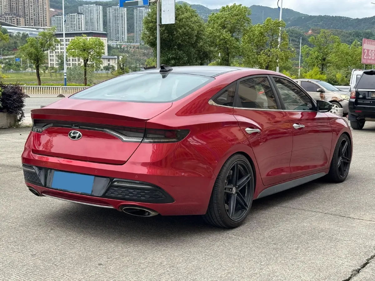 2019 Hyundai La Festa 1.6T 204HP L4 7DCT,autocango,china used car exporter,china ev exporter,chinese used car exporter,chinese used ev exporter