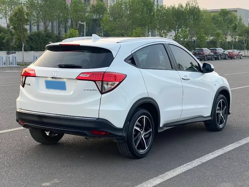 2020 Honda Vezel 1.5L 131HP L4 CVT,autocango,china used car exporter,china ev exporter,chinese used car exporter,chinese used ev exporter