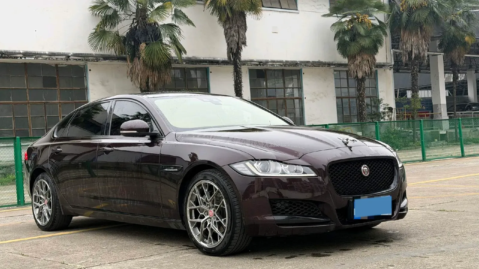 2020 Jaguar XFL 2.0T 200HP L4 8AT,autocango,china used car exporter,china ev exporter,chinese used car exporter,chinese used ev exporter