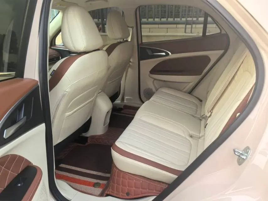 2023 Ora FunkyCat BEV 47.8KWH,autocango,china used car exporter,china ev exporter,chinese used car exporter,chinese used ev exporter