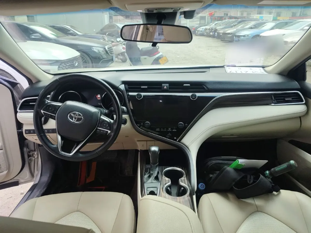 2019 Toyota Camry 2.0L 178HP L4 CVT,autocango,china used car exporter,china ev exporter,chinese used car exporter,chinese used ev exporter