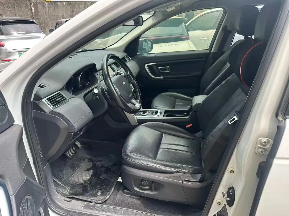 2019 Land Rover Discovery Sport 2.0T 241HP L4 9AT,autocango,china used car exporter,china ev exporter,chinese used car exporter,chinese used ev exporter