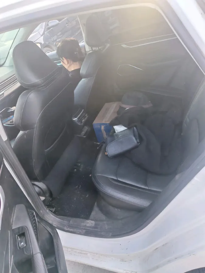 2023 Geely Emgrand 1.5L 127HP L4 CVT,autocango,china used car exporter,china ev exporter,chinese used car exporter,chinese used ev exporter