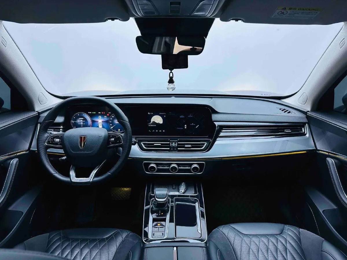 2023 HongQi HS5 2.0T 252HP L4 8AT,autocango,china used car exporter,china ev exporter,chinese used car exporter,chinese used ev exporter