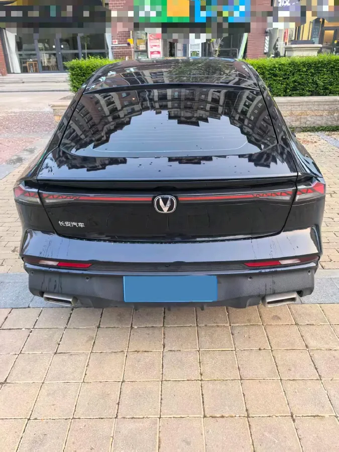 2024 ChangAn UNI-V 1.5T 188HP L4 7DCT,autocango,china used car exporter,china ev exporter,chinese used car exporter,chinese used ev exporter