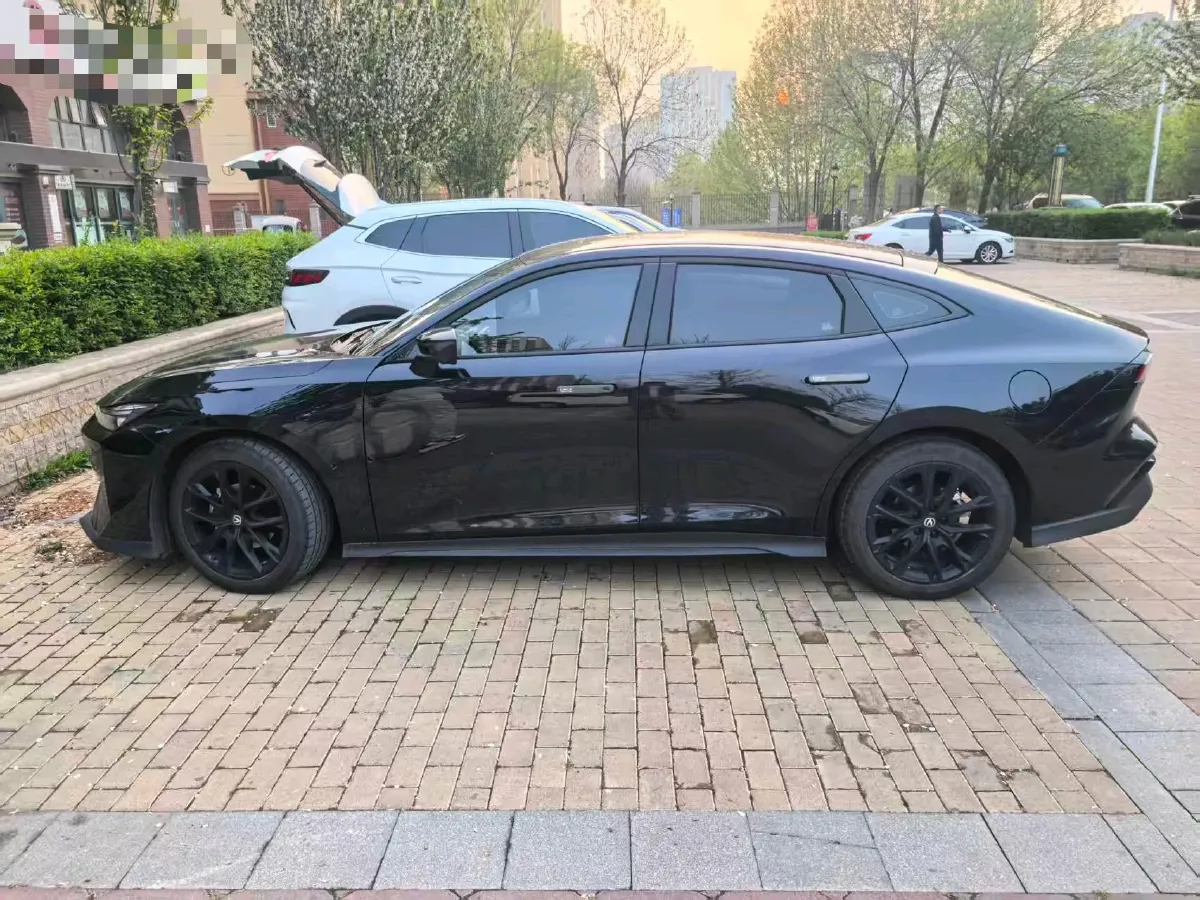 2024 ChangAn UNI-V 1.5T 188HP L4 7DCT,autocango,china used car exporter,china ev exporter,chinese used car exporter,chinese used ev exporter