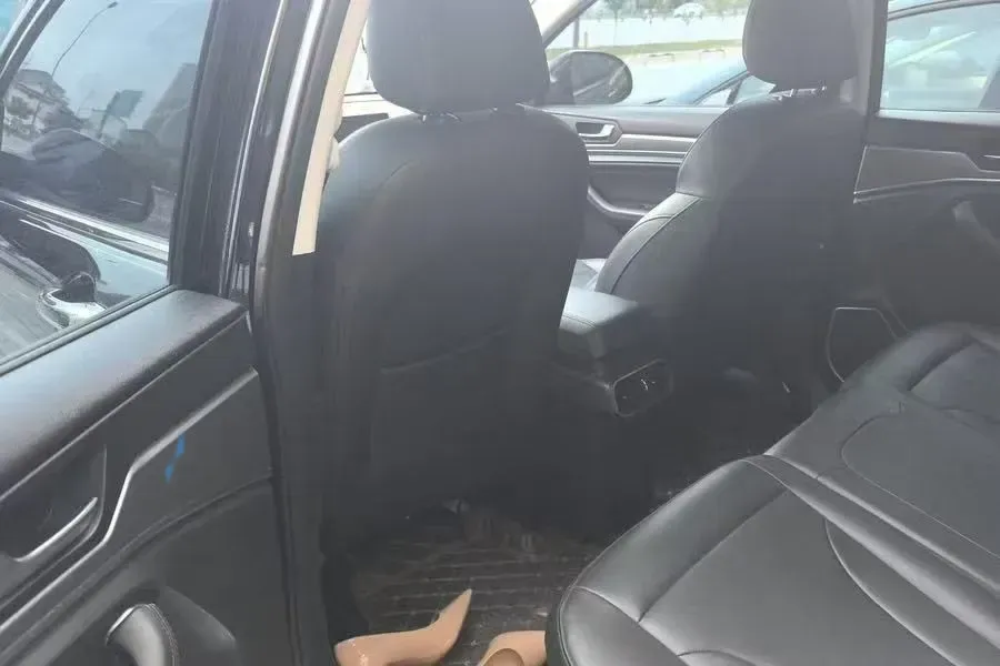 2018 Haval H6 1.5T 150HP L4 7DCT,autocango,china used car exporter,china ev exporter,chinese used car exporter,chinese used ev exporter