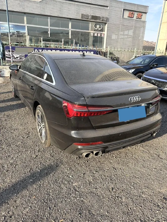 2021 Audi A6L 2.0T 190HP L4 7DCT,autocango,china used car exporter,china ev exporter,chinese used car exporter,chinese used ev exporter
