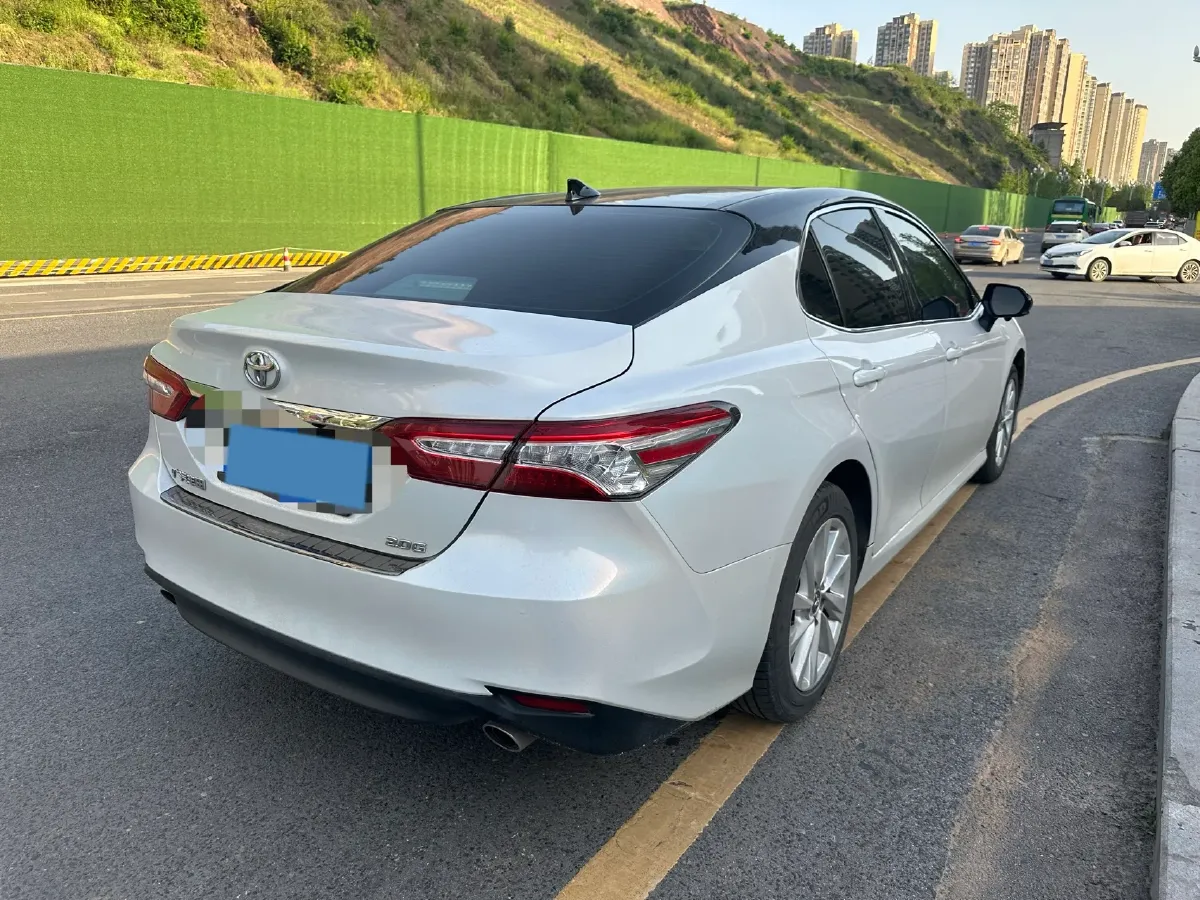 2021 Toyota Camry 2.0L 178HP L4 CVT,autocango,china used car exporter,china ev exporter,chinese used car exporter,chinese used ev exporter