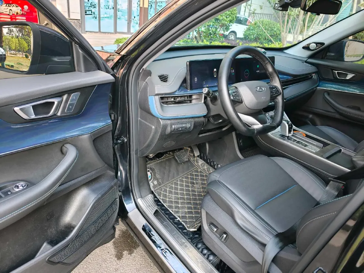 2021 Chery Tiggo 7 Plus 1.6T 197HP L4 7DCT,autocango,china used car exporter,china ev exporter,chinese used car exporter,chinese used ev exporter