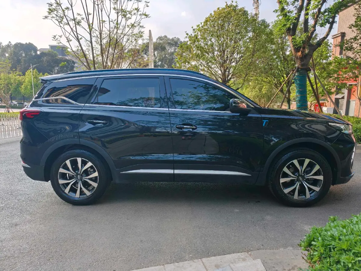2021 Chery Tiggo 7 Plus 1.6T 197HP L4 7DCT,autocango,china used car exporter,china ev exporter,chinese used car exporter,chinese used ev exporter