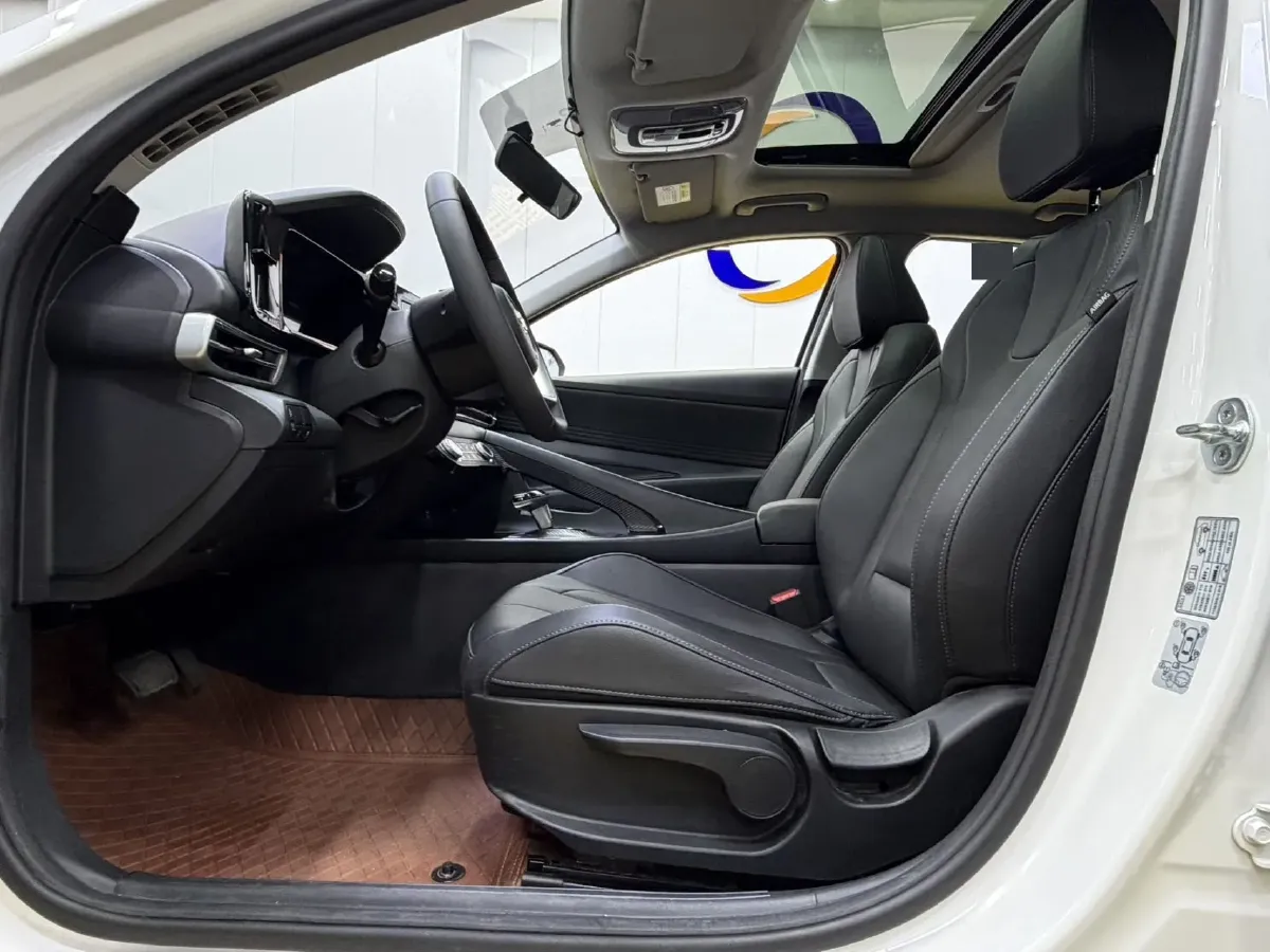 2022 Hyundai Elantra 1.5L 115HP L4 CVT,autocango,china used car exporter,china ev exporter,chinese used car exporter,chinese used ev exporter