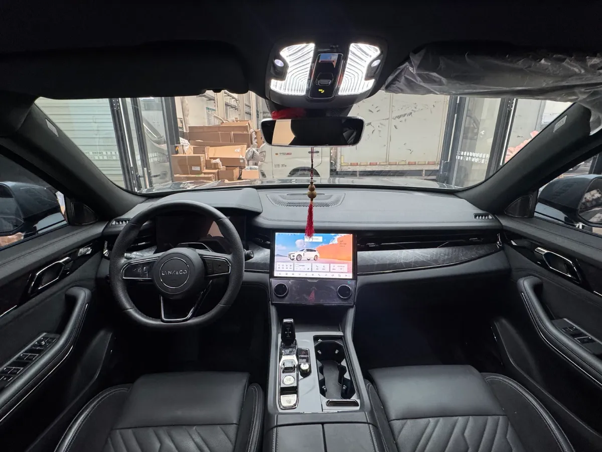 2021 Buick GL8 2.0T 237HP L4 9AT,autocango,china used car exporter,china ev exporter,chinese used car exporter,chinese used ev exporter