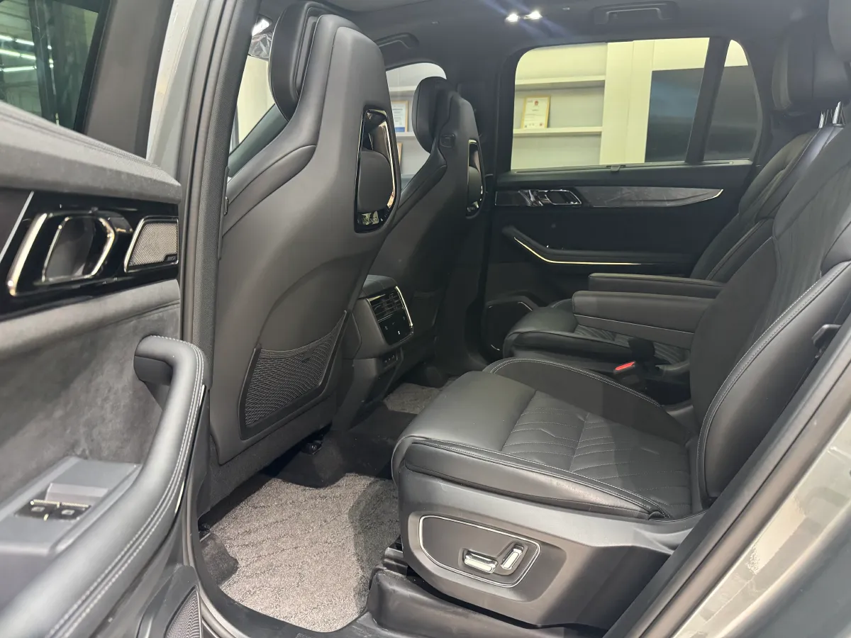 2021 Buick GL8 2.0T 237HP L4 9AT,autocango,china used car exporter,china ev exporter,chinese used car exporter,chinese used ev exporter