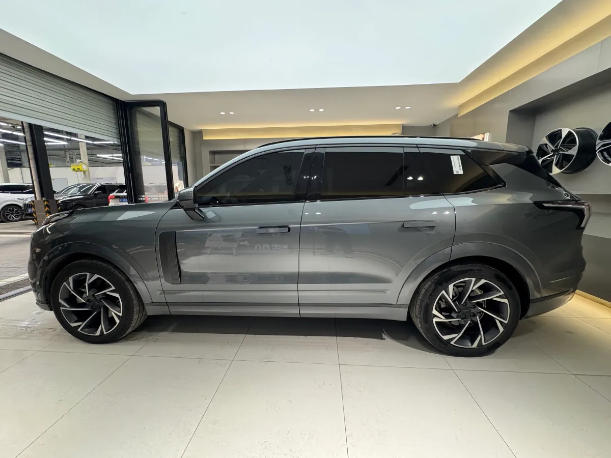 2021 Buick GL8 2.0T 237HP L4 9AT,autocango,china used car exporter,china ev exporter,chinese used car exporter,chinese used ev exporter