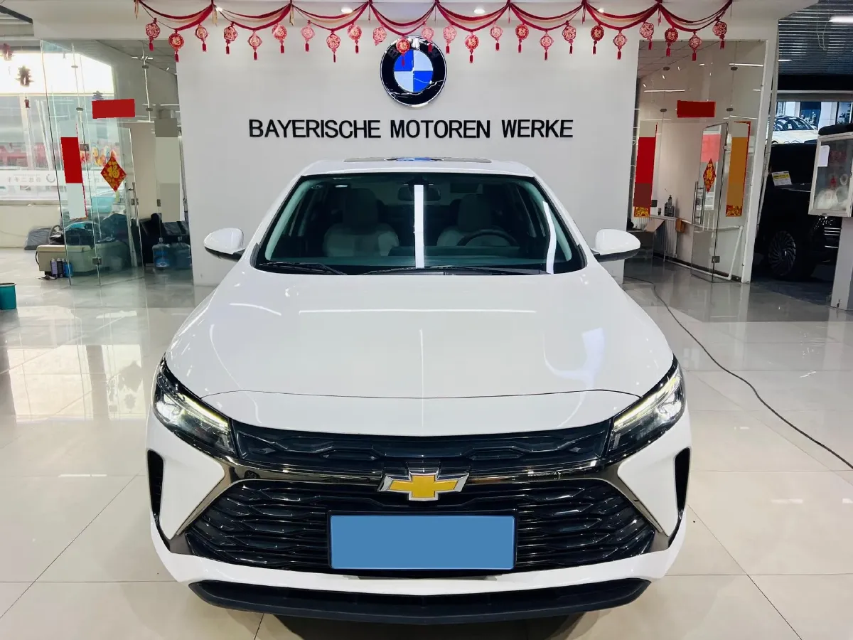 2023 Chevrolet Monza 1.5L 113HP L4 6DCT,autocango,china used car exporter,china ev exporter,chinese used car exporter,chinese used ev exporter