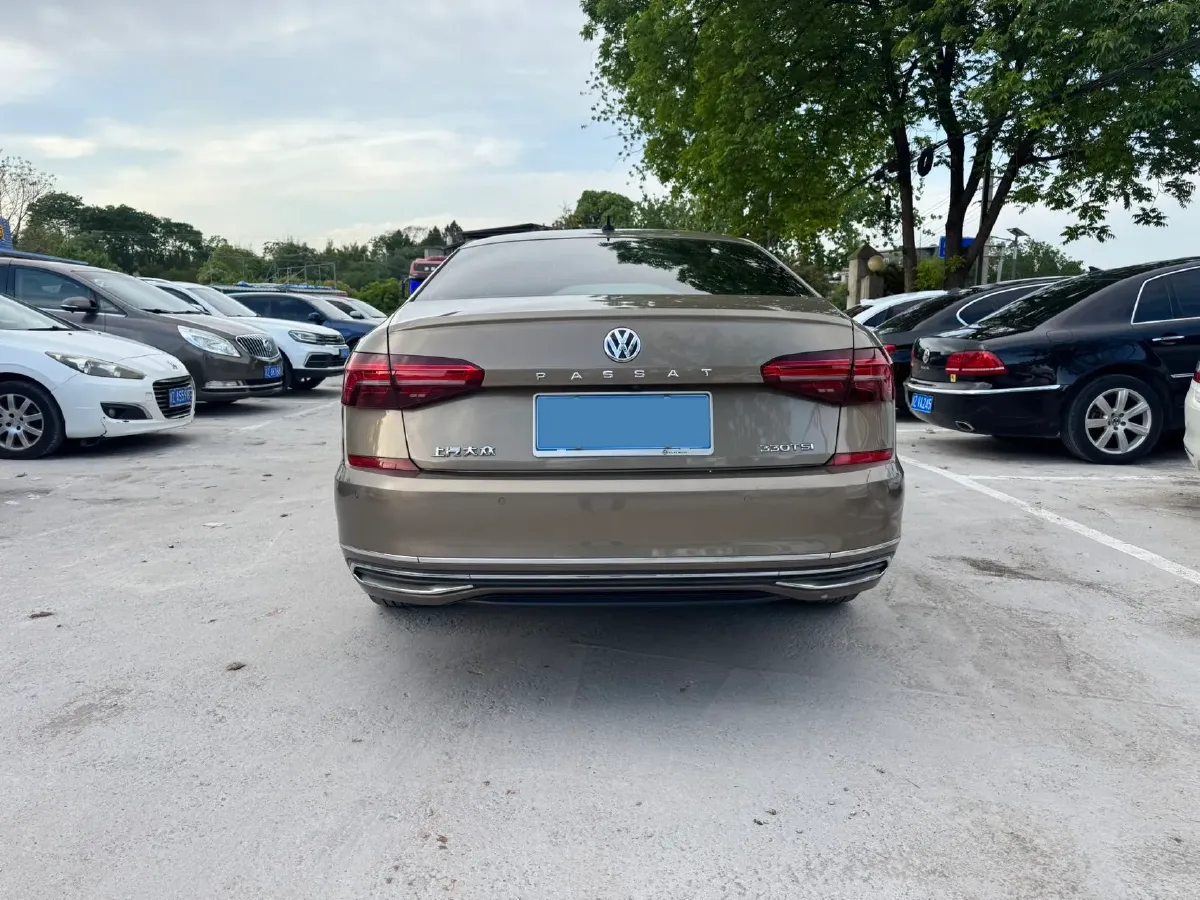 2019 Volvo V40 1.5T 152HP L4 6AT,autocango,china used car exporter,china ev exporter,chinese used car exporter,chinese used ev exporter