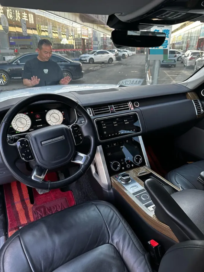 2018 Land Rover Range Rover Evoque 2.0T 241HP L4 9AT,autocango,china used car exporter,china ev exporter,chinese used car exporter,chinese used ev exporter