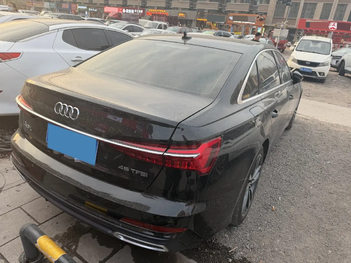 2020 Audi A6L 2.0T 190HP L4 7DCT,autocango,china used car exporter,china ev exporter,chinese used car exporter,chinese used ev exporter