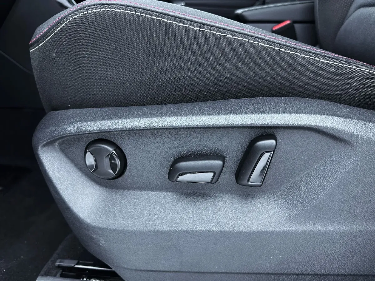 2022 Volkswagen Tayron 1.4T 150HP L4 7DCT,autocango,china used car exporter,china ev exporter,chinese used car exporter,chinese used ev exporter