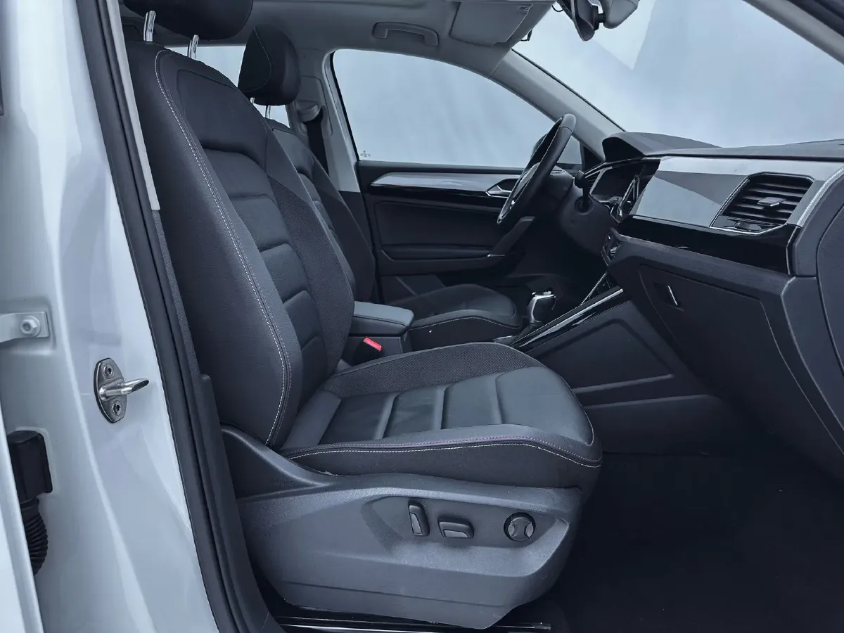 2022 Volkswagen Tayron 1.4T 150HP L4 7DCT,autocango,china used car exporter,china ev exporter,chinese used car exporter,chinese used ev exporter