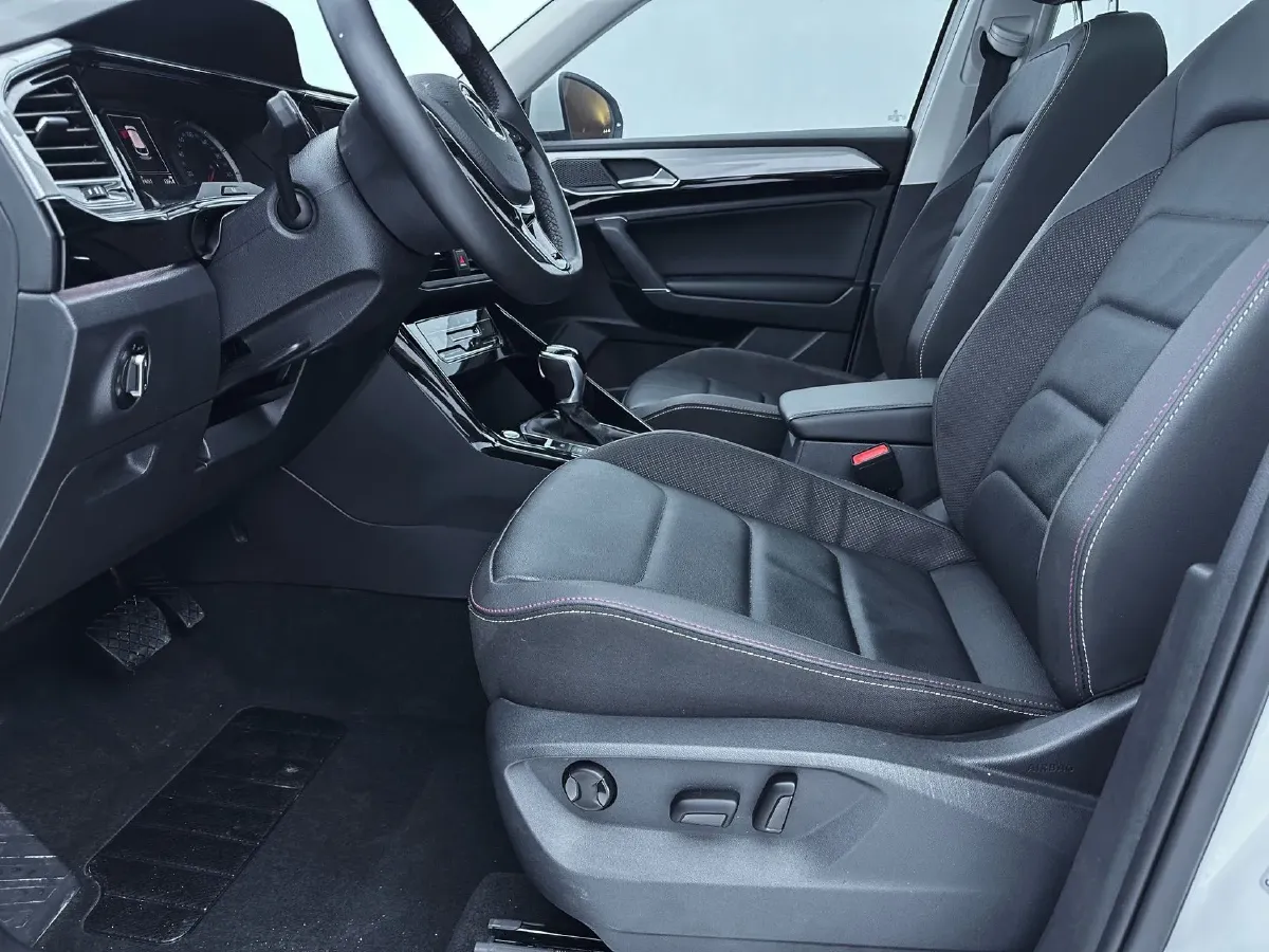 2022 Volkswagen Tayron 1.4T 150HP L4 7DCT,autocango,china used car exporter,china ev exporter,chinese used car exporter,chinese used ev exporter