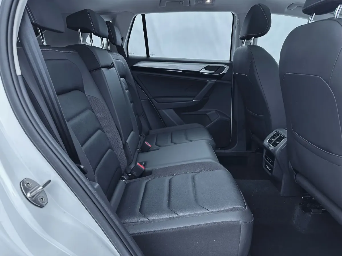 2022 Volkswagen Tayron 1.4T 150HP L4 7DCT,autocango,china used car exporter,china ev exporter,chinese used car exporter,chinese used ev exporter