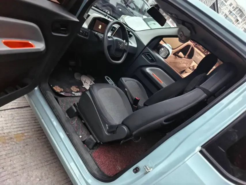 2021 WuLing HongGuang MINI EV BEV 13.9KWH,autocango,china used car exporter,china ev exporter,chinese used car exporter,chinese used ev exporter