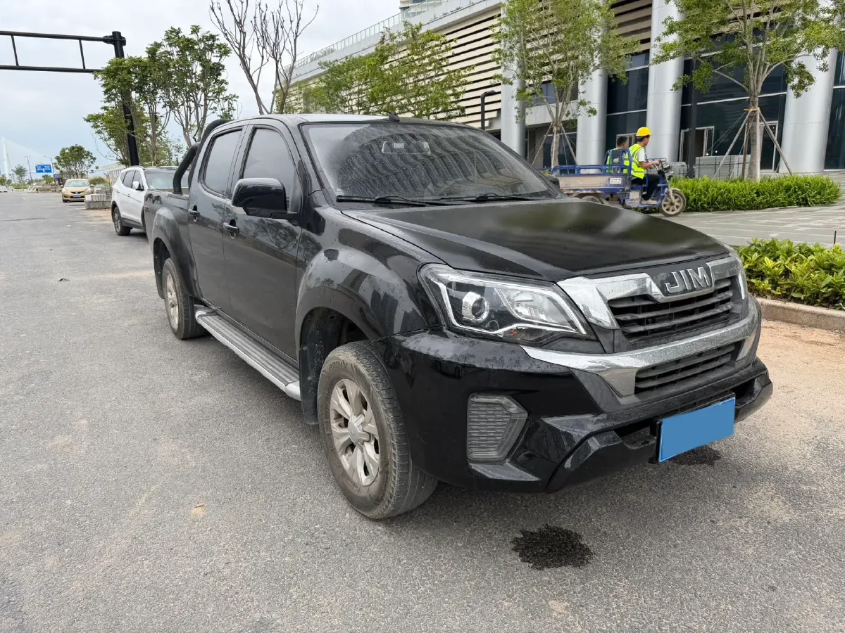 2023 Isuzu Jim 2.4L 158HP L4 5MT,autocango,china used car exporter,china ev exporter,chinese used car exporter,chinese used ev exporter