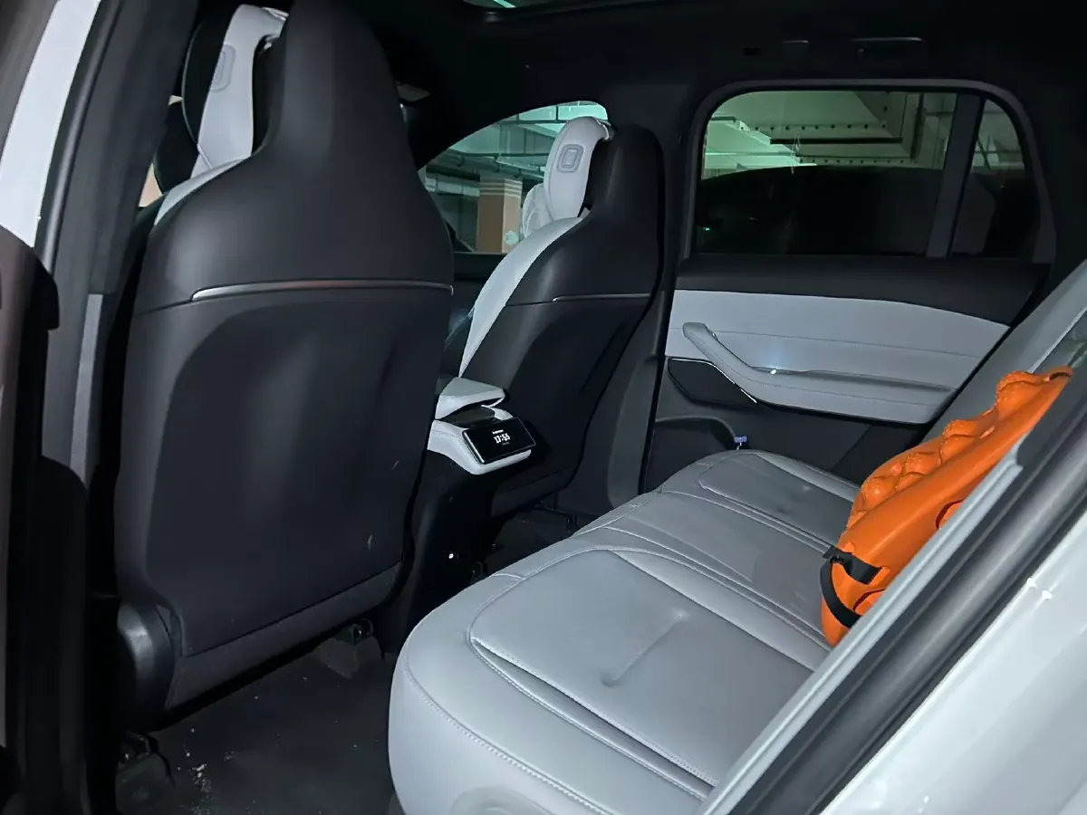 2024 NIO ES6 BEV 75KWH,autocango,china used car exporter,china ev exporter,chinese used car exporter,chinese used ev exporter