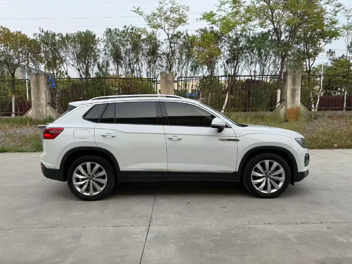 2022 Volkswagen Tayron 2.0T 220HP L4 7DCT,autocango,china used car exporter,china ev exporter,chinese used car exporter,chinese used ev exporter