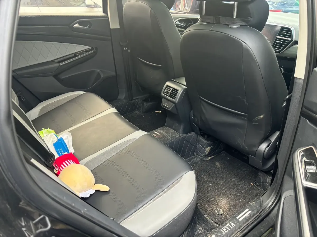 2023 Jetta VS7 1.4T 150HP L4 6AT,autocango,china used car exporter,china ev exporter,chinese used car exporter,chinese used ev exporter