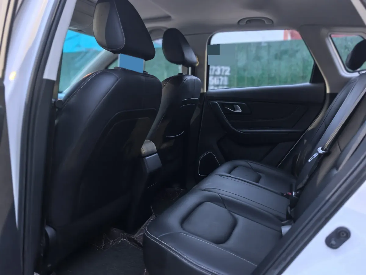 2018 Bestune X40 1.6L 114HP L4 6AT,autocango,china used car exporter,china ev exporter,chinese used car exporter,chinese used ev exporter