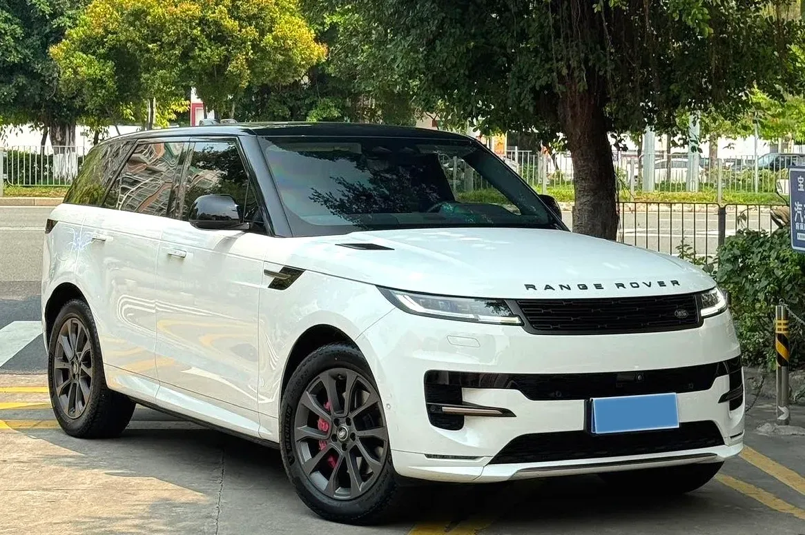 2024 Land Rover Range Rover Sport 3.0T 400HP L6 8AT,autocango,china used car exporter,china ev exporter,chinese used car exporter,chinese used ev exporter