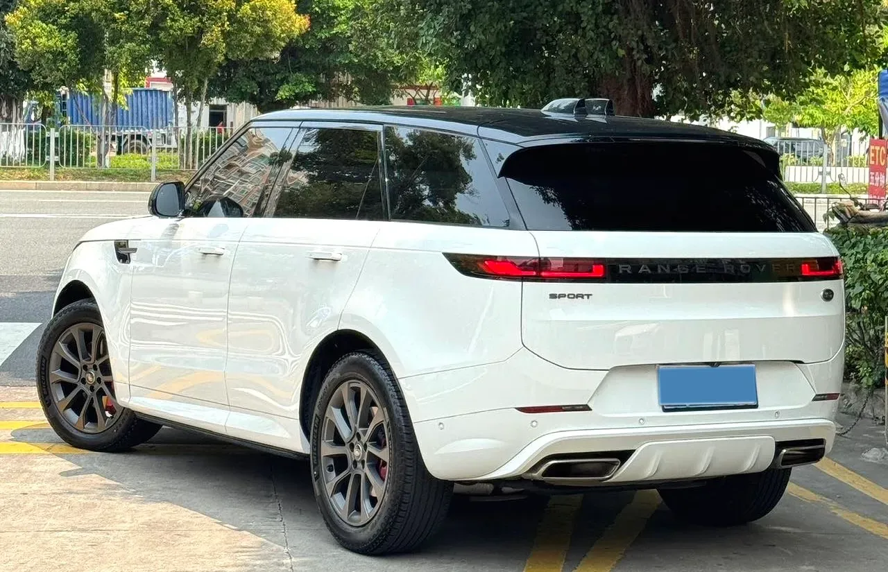 2024 Land Rover Range Rover Sport 3.0T 400HP L6 8AT,autocango,china used car exporter,china ev exporter,chinese used car exporter,chinese used ev exporter