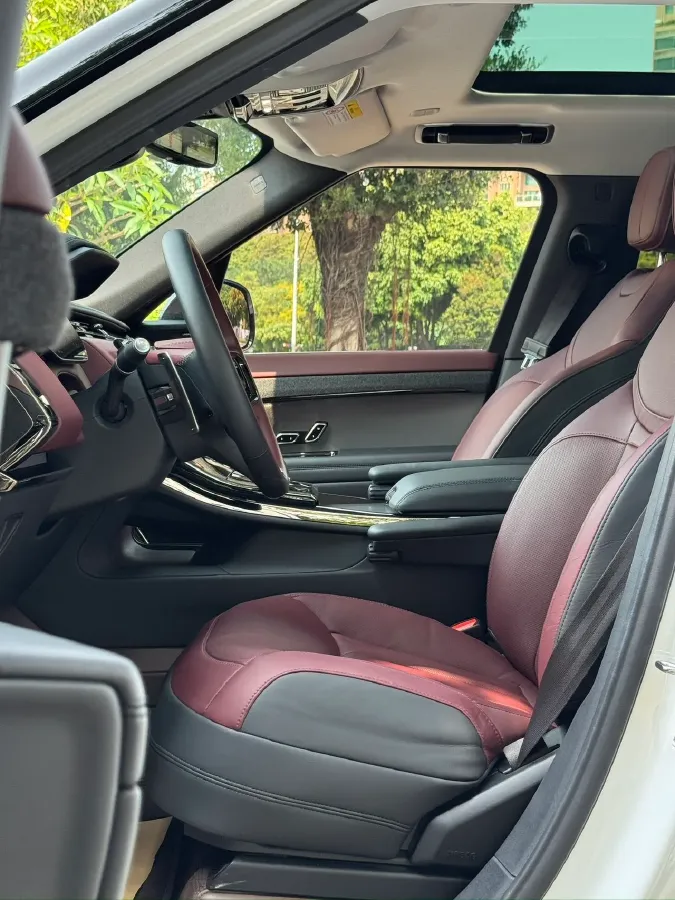 2024 Land Rover Range Rover Sport 3.0T 400HP L6 8AT,autocango,china used car exporter,china ev exporter,chinese used car exporter,chinese used ev exporter