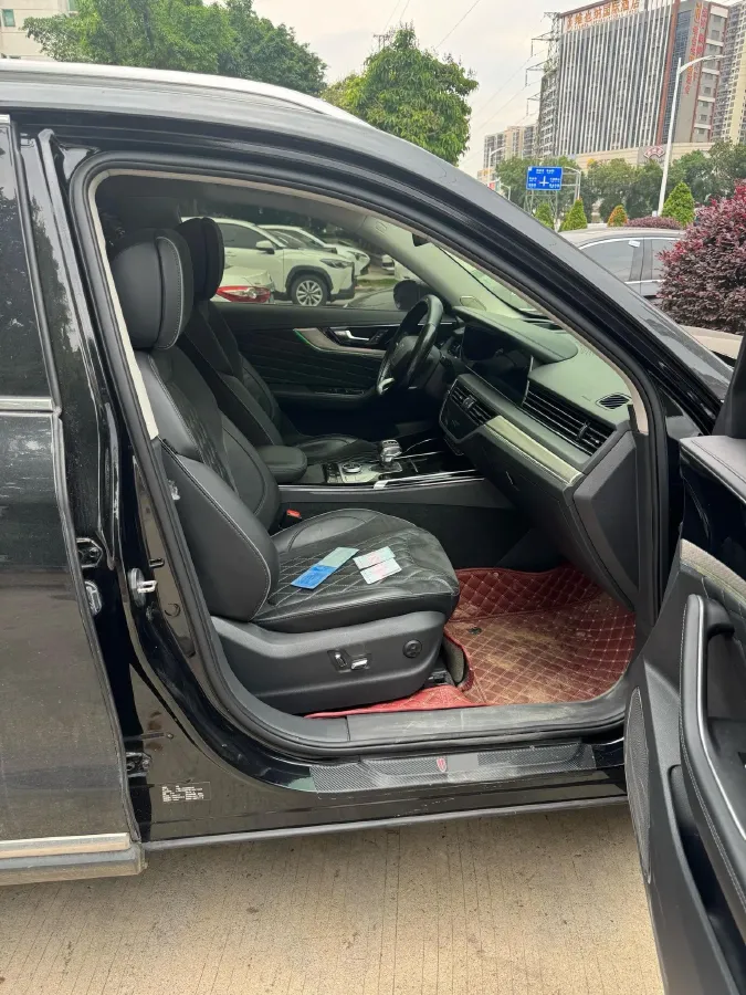 2019 HongQi HS5 2.0T 224HP L4 6AT,autocango,china used car exporter,china ev exporter,chinese used car exporter,chinese used ev exporter